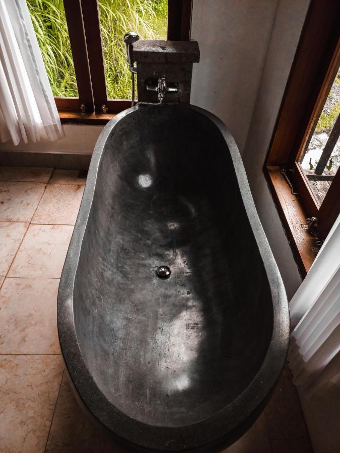 Tirta Sari Villa Tampaksiring Exteriör bild